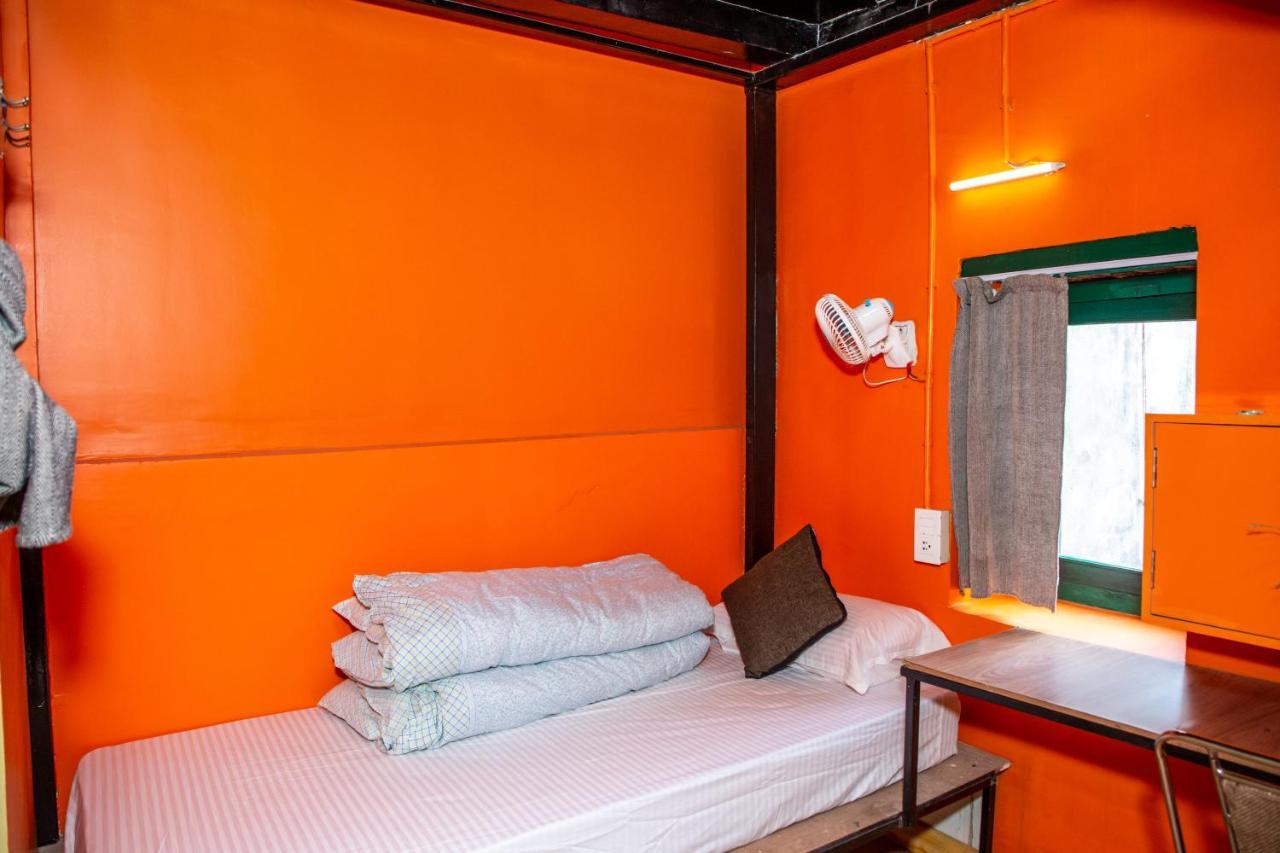 Trekkers Hostel Kathmandu Exteriör bild